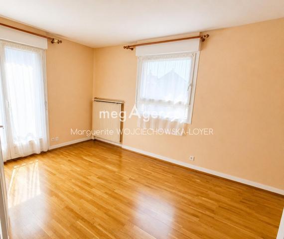 Appartement à ALENCON, 61000 - 2 pièces 60m²