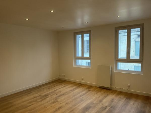 Appartement à louer |  CHALAIS |  2 pièces | 50 m²