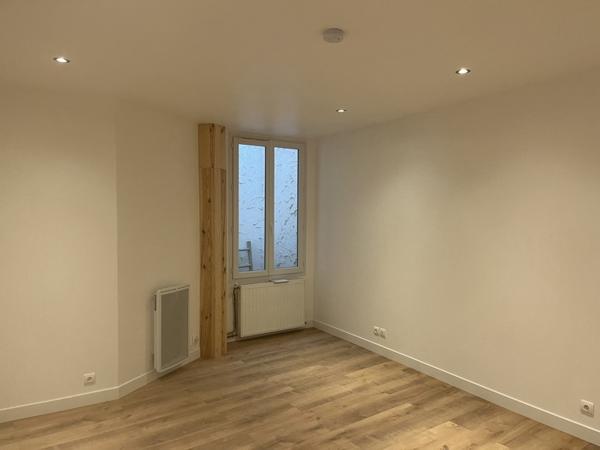 Appartement à louer |  CHALAIS |  2 pièces | 50 m²