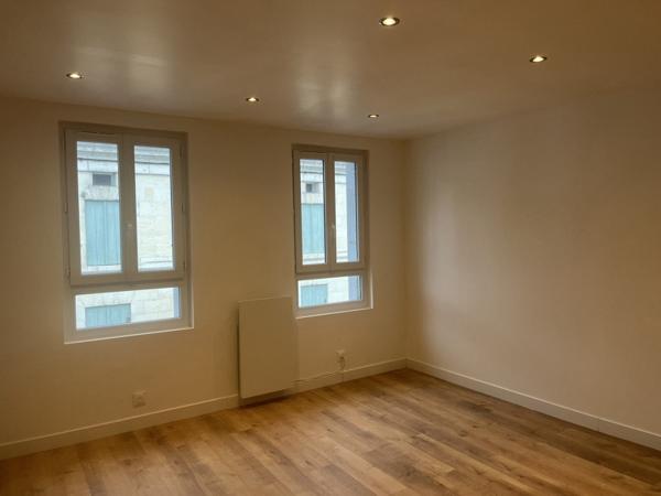 Appartement à louer |  CHALAIS |  2 pièces | 50 m²