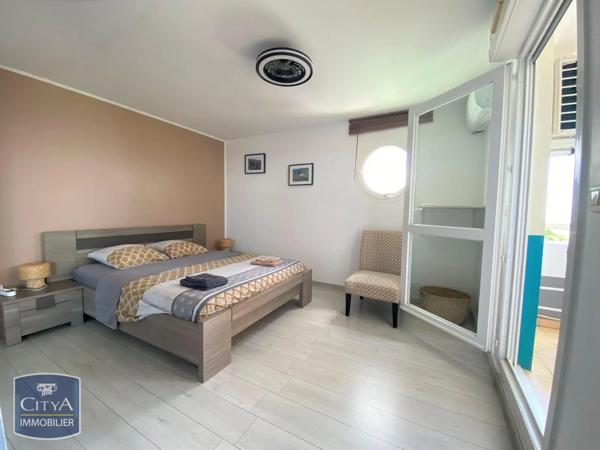 Appartement à vendre 2 pièces 55m² Saint-Denis (97490)