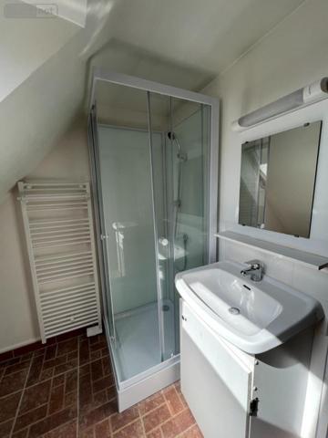 Maison à louer à Méral en Mayenne (53230), ref : 53032-L321