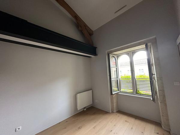 Appartement Niort 5 pièce(s) 99.75 m2