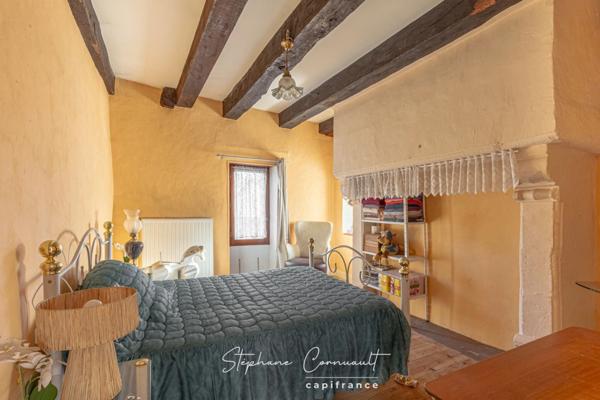 Maison en pierre de 280 m²