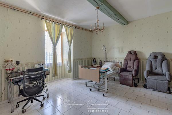 Maison en pierre de 280 m²