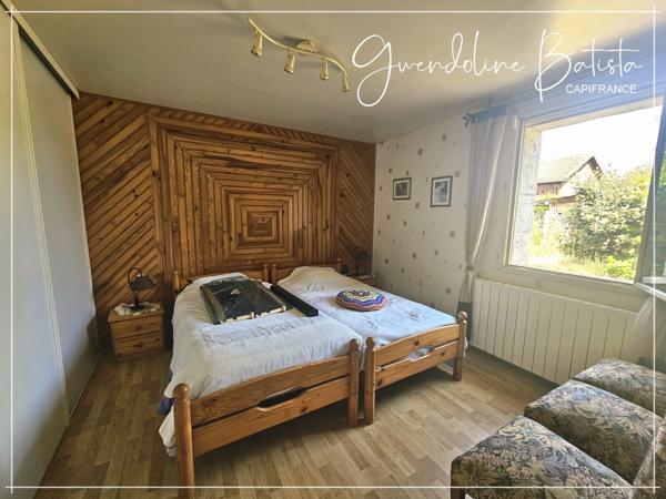 Maison de caractère 215m² - Terrain 860m² - SAINT PIERRE D'EYRAUD (24)