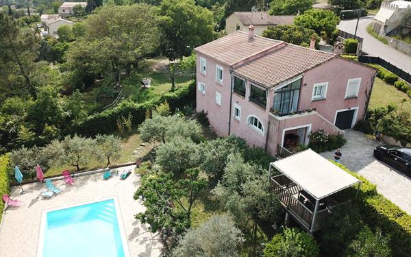 Maison à vendre    8 pièces •  Rosières