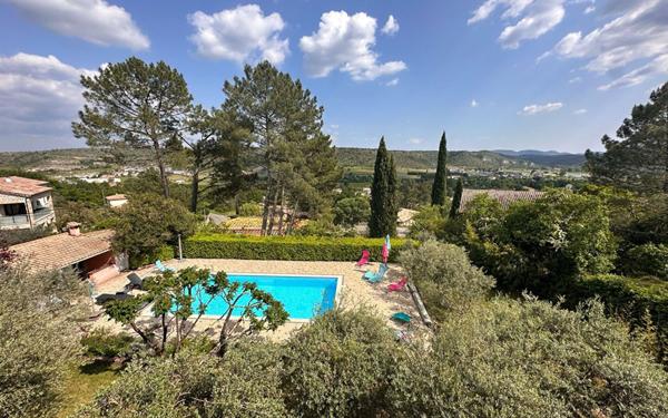 Maison à vendre    8 pièces •  Rosières