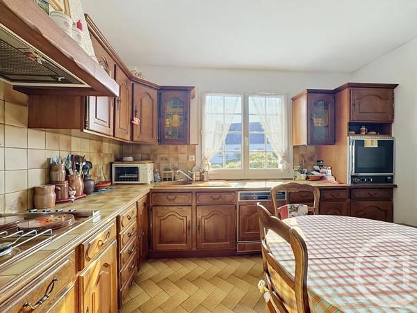 Maison à vendre  6 pièces - 121,87 m 2   BOHARS  - 29