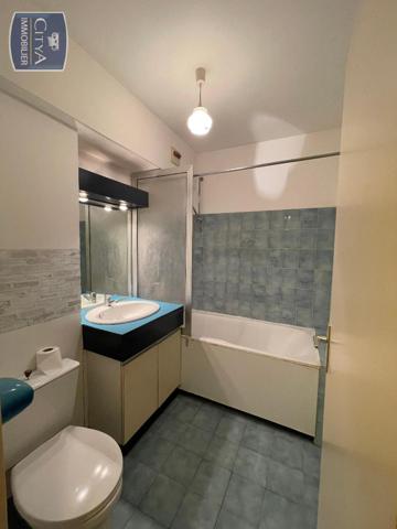 Appartement à louer 1 pièce 28.12m² Beauvais (60000)