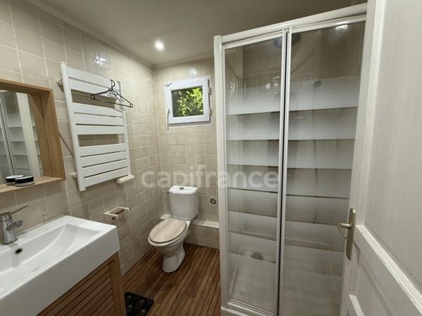 🏡 BAZEMONT 78–Propriété familiale 236 m²| 5 chambres dont 2 suites| Piscine|Véranda 30 m²|Terrain arboré 1 350 m² | Double accès