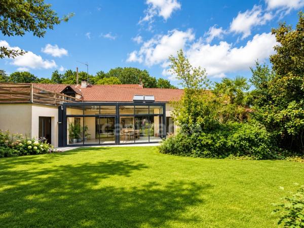 🏡 BAZEMONT 78–Propriété familiale 236 m²| 5 chambres dont 2 suites| Piscine|Véranda 30 m²|Terrain arboré 1 350 m² | Double accès