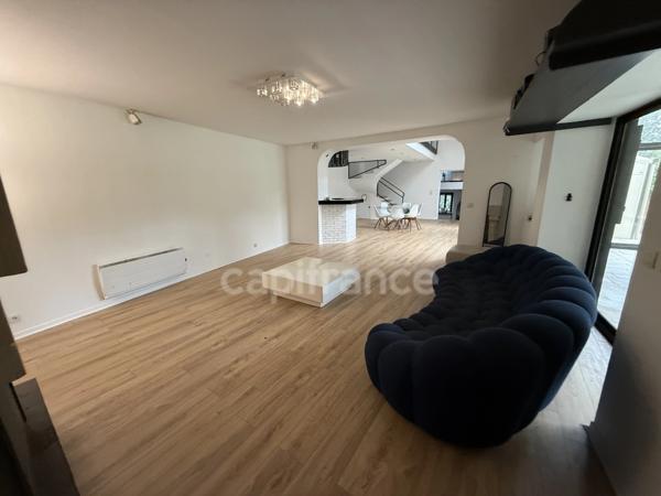 🏡 BAZEMONT 78–Propriété familiale 236 m²| 5 chambres dont 2 suites| Piscine|Véranda 30 m²|Terrain arboré 1 350 m² | Double accès
