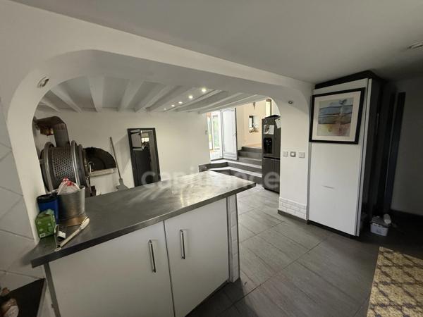 🏡 BAZEMONT 78–Propriété familiale 236 m²| 5 chambres dont 2 suites| Piscine|Véranda 30 m²|Terrain arboré 1 350 m² | Double accès