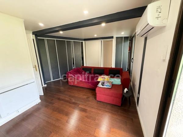 🏡 BAZEMONT 78–Propriété familiale 236 m²| 5 chambres dont 2 suites| Piscine|Véranda 30 m²|Terrain arboré 1 350 m² | Double accès