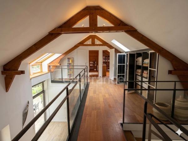 🏡 BAZEMONT 78–Propriété familiale 236 m²| 5 chambres dont 2 suites| Piscine|Véranda 30 m²|Terrain arboré 1 350 m² | Double accès