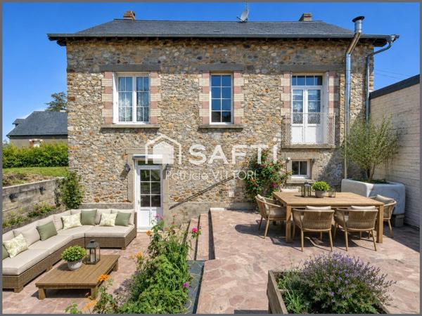 Maison en pierre avec 4 chambres, garage camping-car et jardin