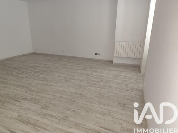 Location appartement 3 pièces 67 m² Magné