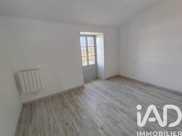 Location appartement 3 pièces 67 m² Magné