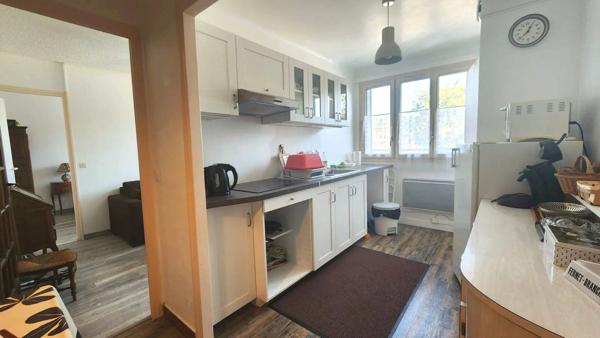 Vente                                                      Appartement
                        
                     2 pièces                      38 m2                     à Poursac