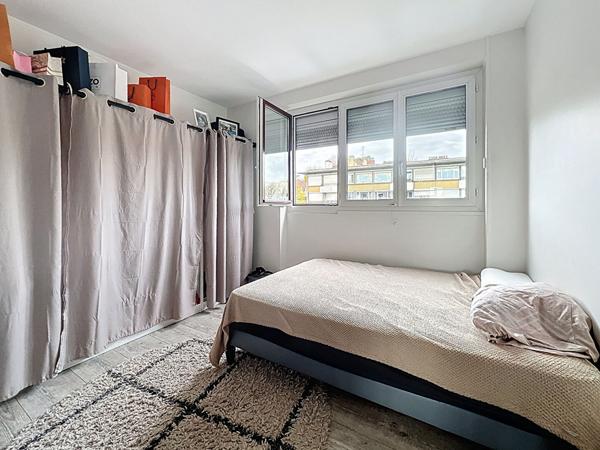 Appartement Suresnes 3 pièce(s) 62 m2