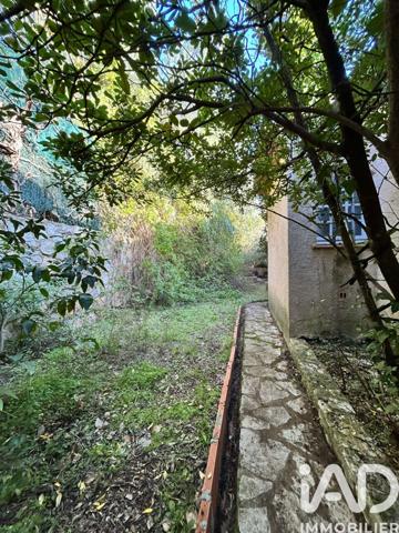 Maison à vendre 5 pièces 185 m² Le Revest-les-Eaux