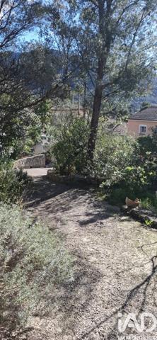 Maison à vendre 5 pièces 185 m² Le Revest-les-Eaux