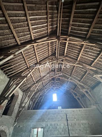 Local Commercial à SENS, 89100 - 10 pièces 796m²