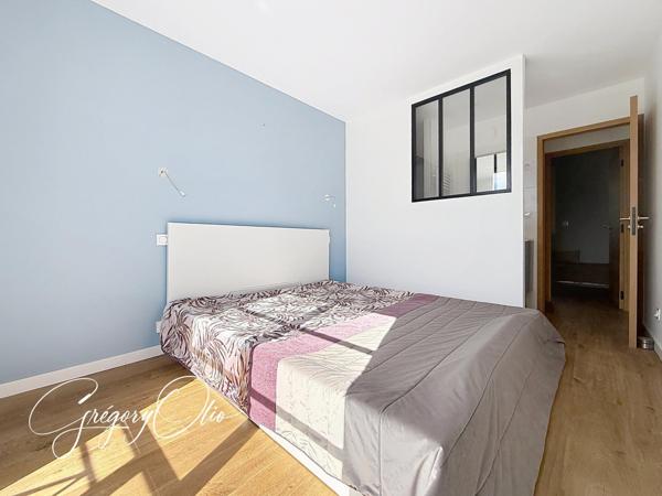 Une pépite à 2 pas de la mer