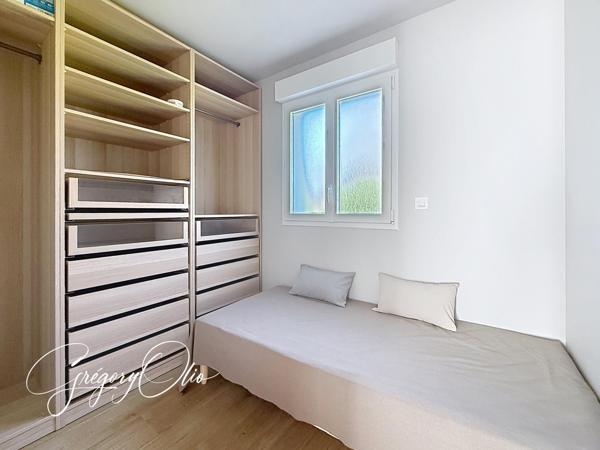 Une pépite à 2 pas de la mer