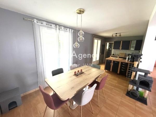 Maison à Saint-Just-en-Chaussée, 60130 - 6 pièces 120m²