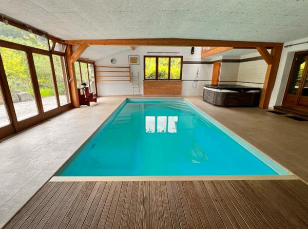🏡 Propriété de charme avec piscine intérieure & jacuzzi – 380 m² – Idéal gîte / Airbnb haut de gamme