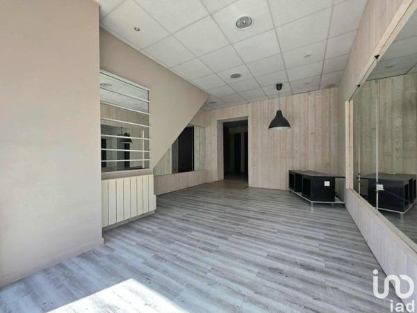 Location boutique/local commercial 73 m² Saint-Saëns