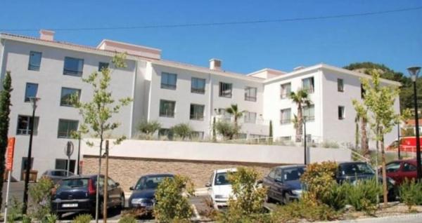 INVESTISSEMENT LOCATIF – Le Revest-les-Eaux – Résidence Ehpad Les Jardins du Revest – 6.91 % de rentabilité