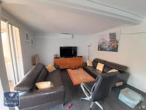 Appartement à louer 4 pièces 100m²