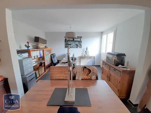 Appartement à louer 4 pièces 100m²