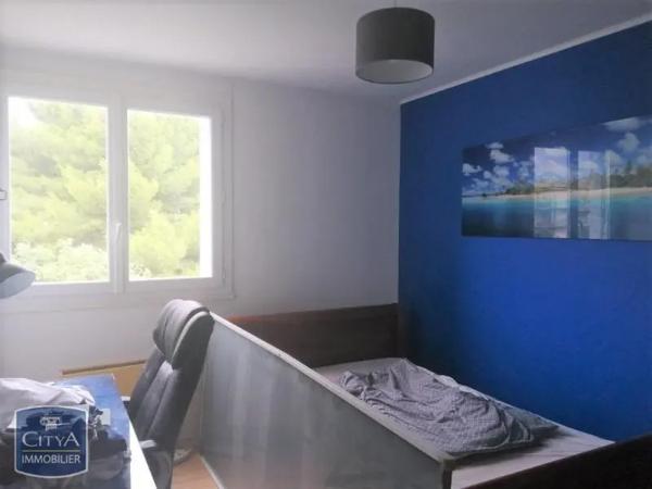 Appartement à louer 4 pièces 100m²