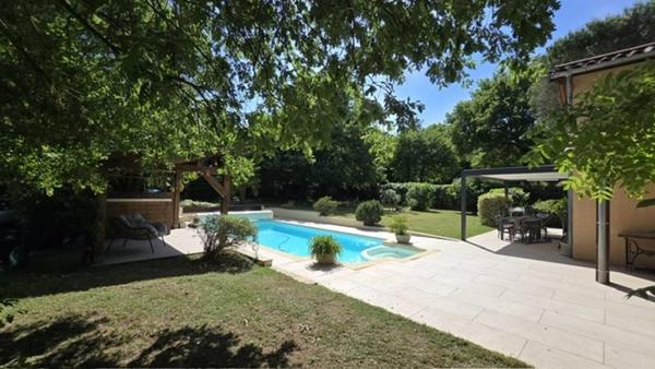 Maison à vendre 870 000 € Oullins 5 p 150 m² DPE D