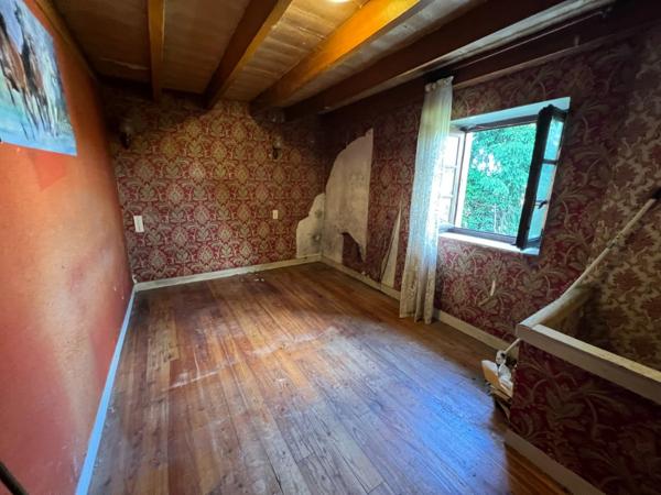 Maison à vendre 4 pièces CHAUFFAILLES (71)