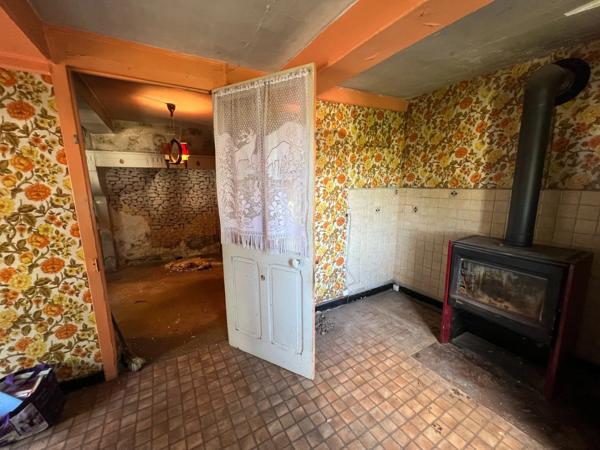 Maison à vendre 4 pièces CHAUFFAILLES (71)