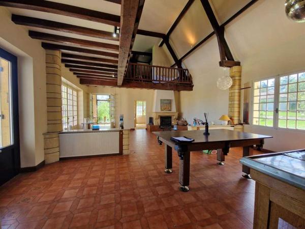 Maison contemporaine - Belves Grande maison style périgourdin avec panorama sur la Bastide