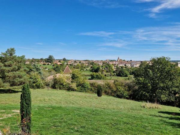 Maison contemporaine - Belves Grande maison style périgourdin avec panorama sur la Bastide