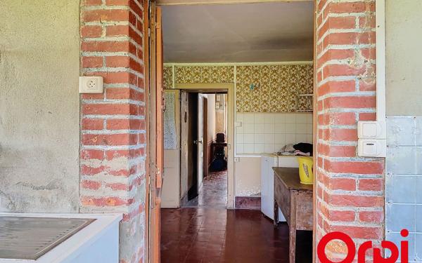 Maison à vendre    1 pièce • 50 m2 Commentry