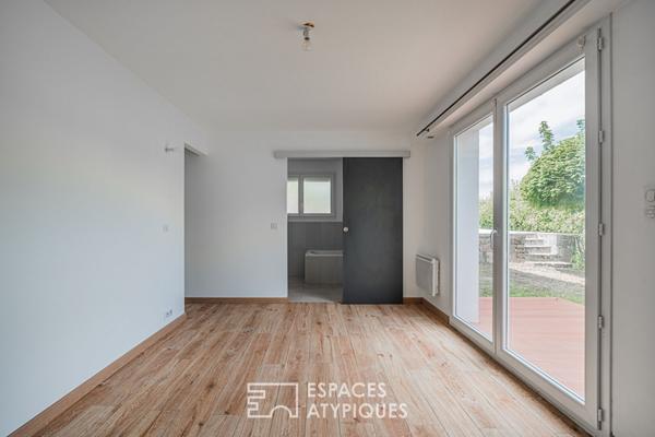 Maison contemporaine avec vue panoramique et piscine