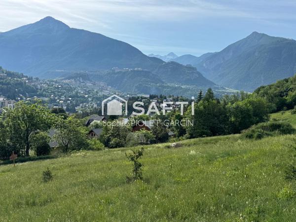 Terrain constructible totalement viabilisé Briançon: 228€/m2!!!!!