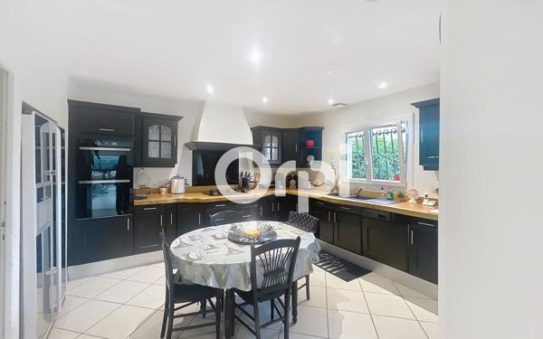 Maison à louer    4 pièces • 126,81 m2 Saint-Estève