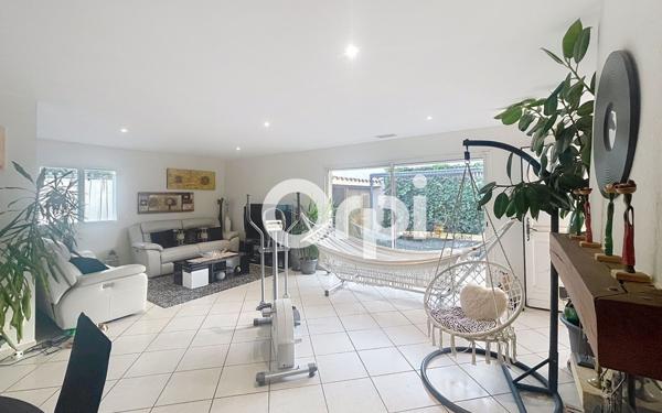 Maison à louer    4 pièces • 126,81 m2 Saint-Estève