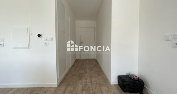 Location Appartement meublé 4 pièces 85.89 m² - Marly-le-roi 78160