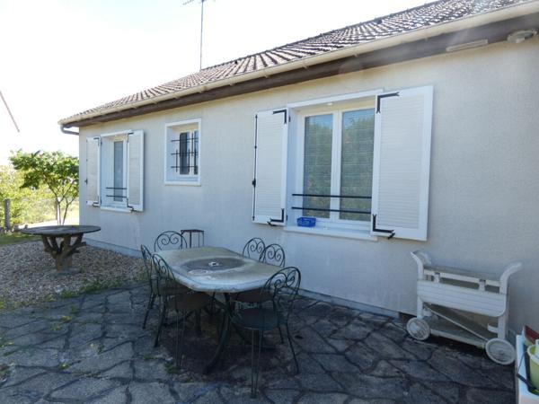 PAVILLON PLAIN-PIED PROCHE COMMERCES A VENDRE ROMORANTIN