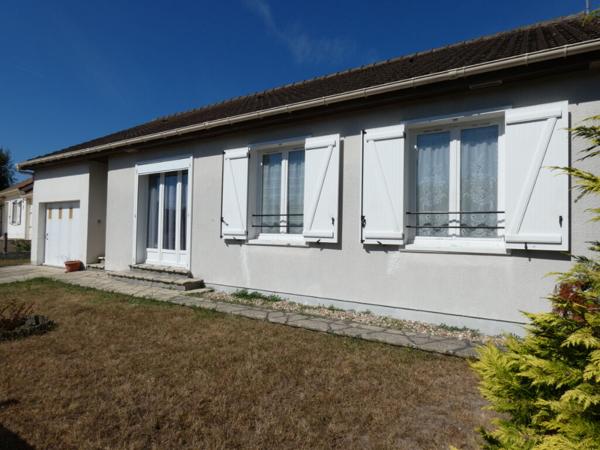 PAVILLON PLAIN-PIED PROCHE COMMERCES A VENDRE ROMORANTIN